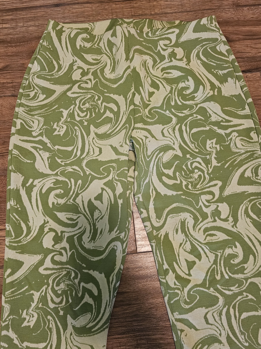 Zara Pants - Picture 2 of 5